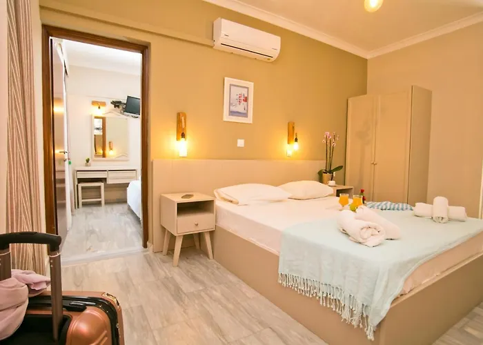 Kalypso Aparthotel 3*
